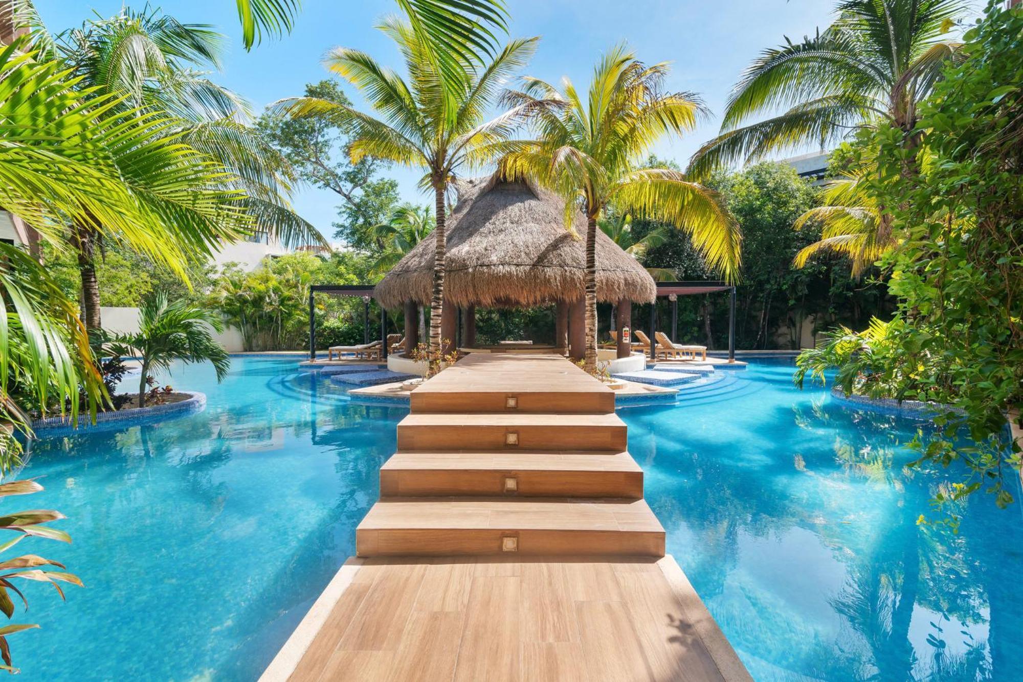 Luxurious Penthouse With Jungle View & Private Pool Apartment Tulum Bagian luar foto